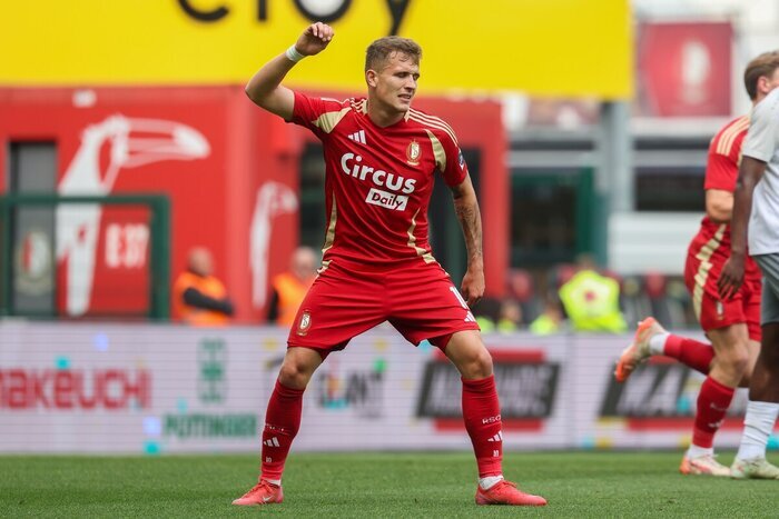 عکس | ستون پنجم تیم ملی ایران در بلژیک! عکس | ستون پنجم تیم ملی ایران در بلژیک!