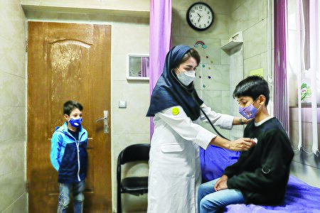 پیک‌های بعدی آنفلوآنزا در راه است