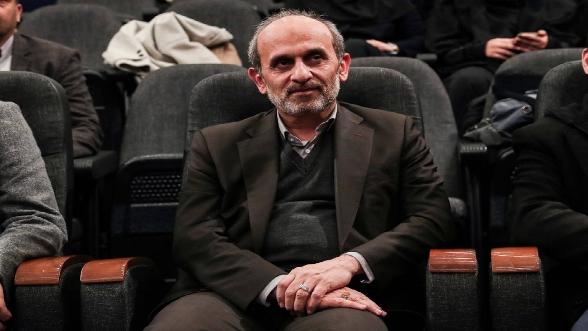 پیمان جبلی به مناسبت روز دانشجو پاسخگوی سوالات و مطالبات دانشجویان دانشگاه شهید بهشتی شد.