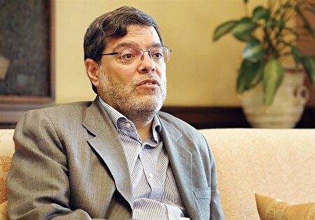 عقب‌نشینی به نیمکره غربی