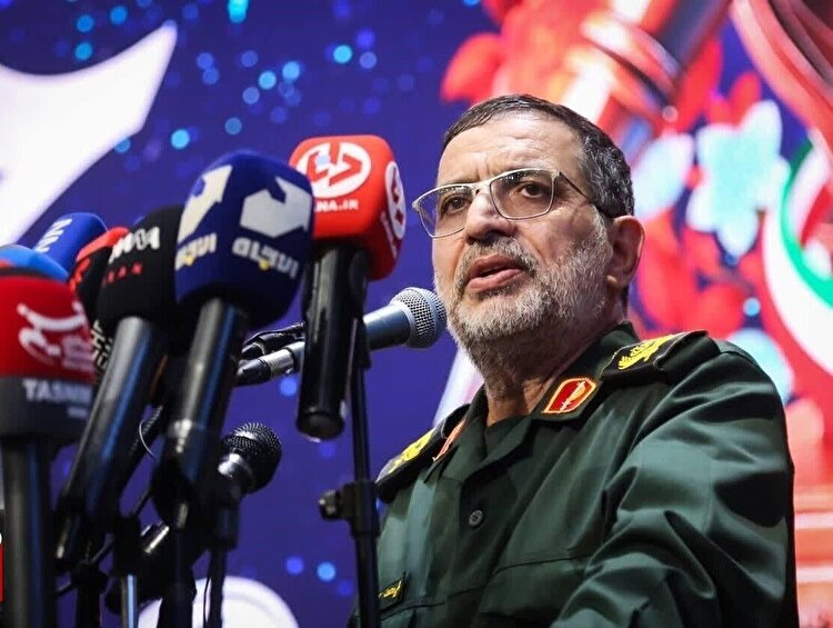 ایستادگی ایران به تنهایی جلوی ناتو و سنتکام