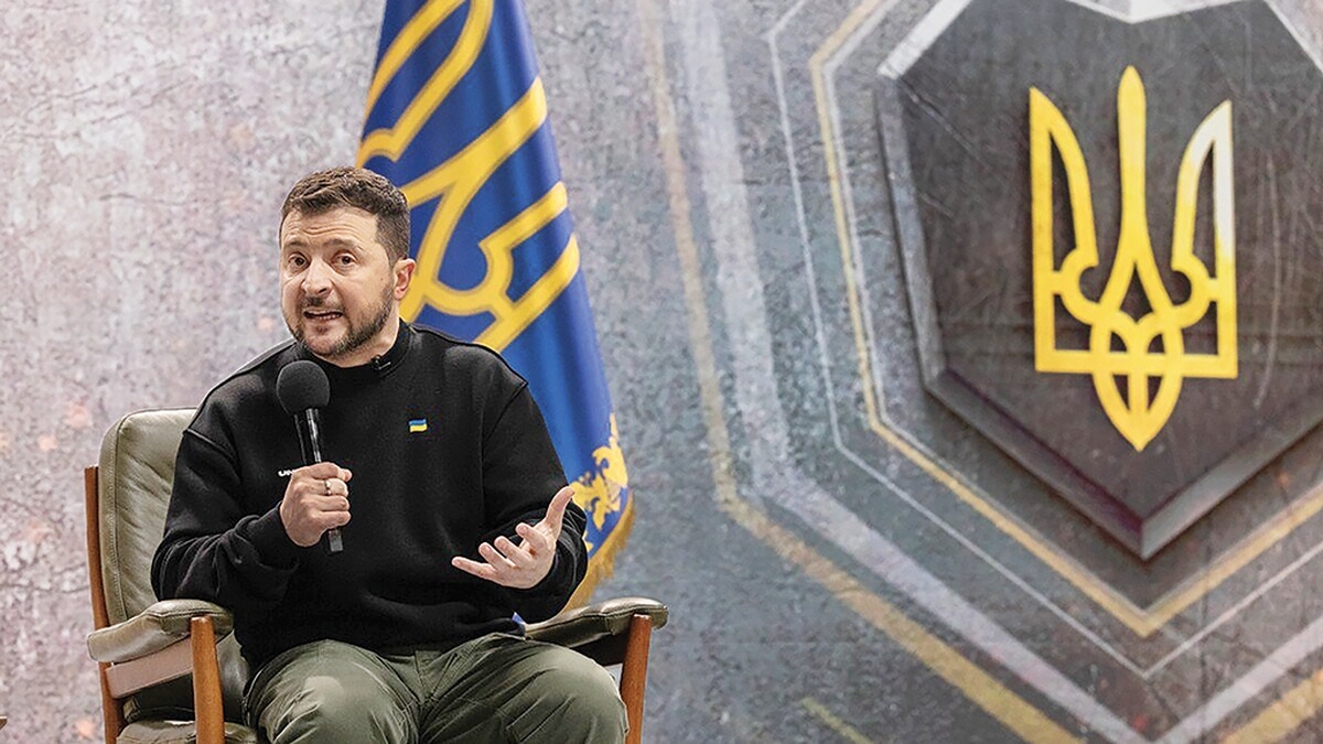 کاخ‎‌سفید به ‎مدت سه‎ دهه بخشی از سیاسیون اوکراین را برای تقابل با روسیه حمایت مالی، دیپلماتیک و فرهنگی کرد؛ این چتر امنیتی با حمله مسکو به استان‎های شرقی دونتسک و لوهانسک ادامه‌یافت اما بازگشت دونالد ترامپ به کاخ‎‌سفید ناقوس‌‎های مرگ حیات سیاسی چهره‌‎های نزدیک به آمریکا را در کی‎‌یف به‎ صدا درآورد.