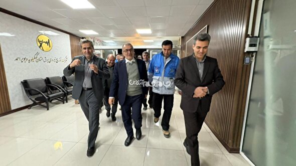 بازدید استاندار کهگیلویه و بویراحمد از شرکت توزیع نیروی برق استان