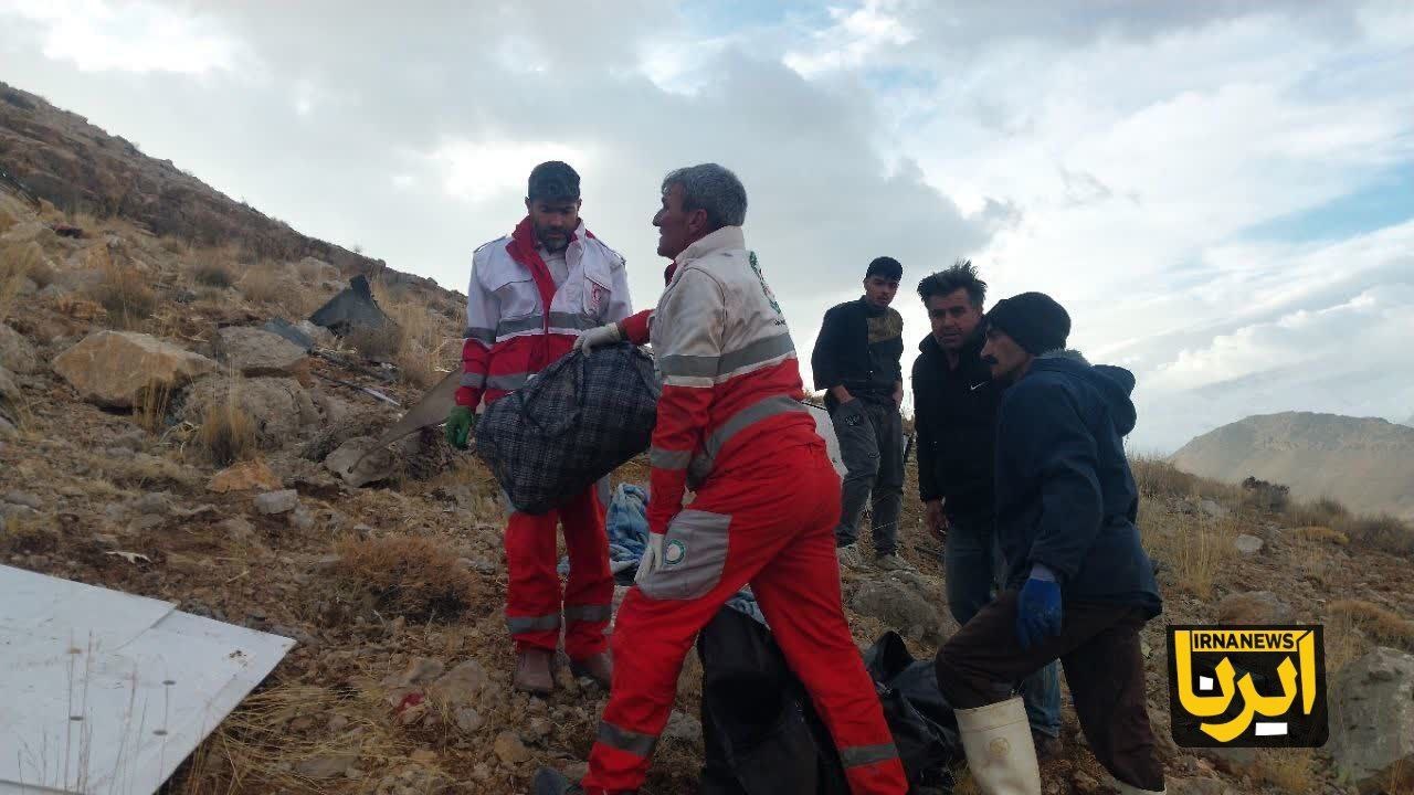 عکس | ۱۸ کشته و مصدوم بر اثر واژگونی اتوبوس تهران - یاسوج عکس | ۱۸ کشته و مصدوم بر اثر واژگونی اتوبوس تهران - یاسوج
