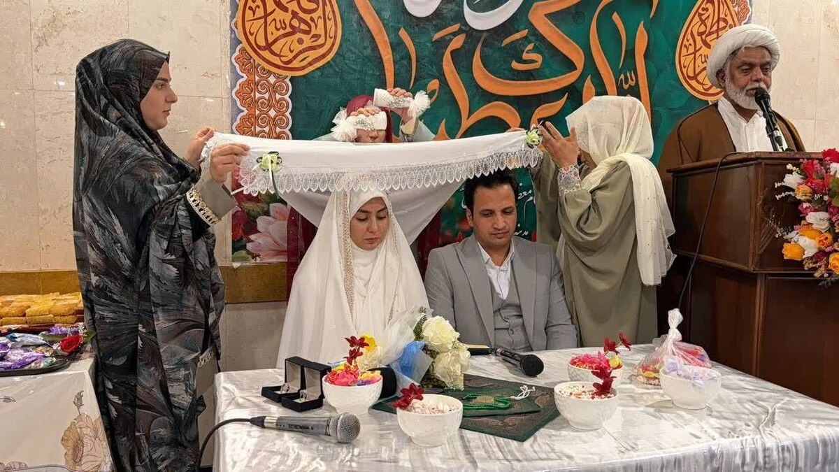 همزمان با ایام فرخنده میلاد بانوی دو عالم حضرت فاطمه زهرا (سلام‌الله‌علیها)، کاروان‌های عمره دانشگاهیان در مدینه منوره میزبان سه جشن باشکوه و یک مراسم عقد دانشجویی بودند.