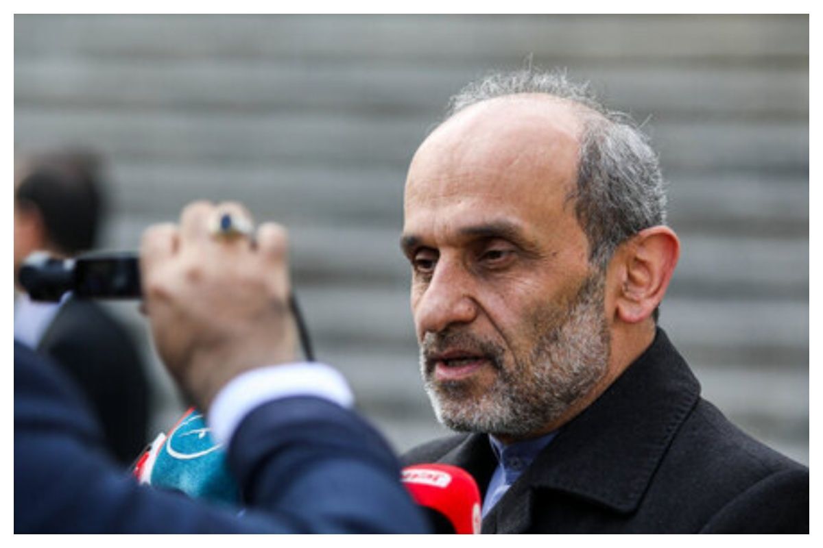 رئیس سازمان صدا و سیما در رابطه با برنامه‌های نوروز ۱۴۰۵ بیان کرد: برای نوروز ۱۴۰۵ یک سریال خیلی جذاب و دیدنی در ارتباط با جنگ ۱۲ روزه ساخته شده که پخش خواهد شد.