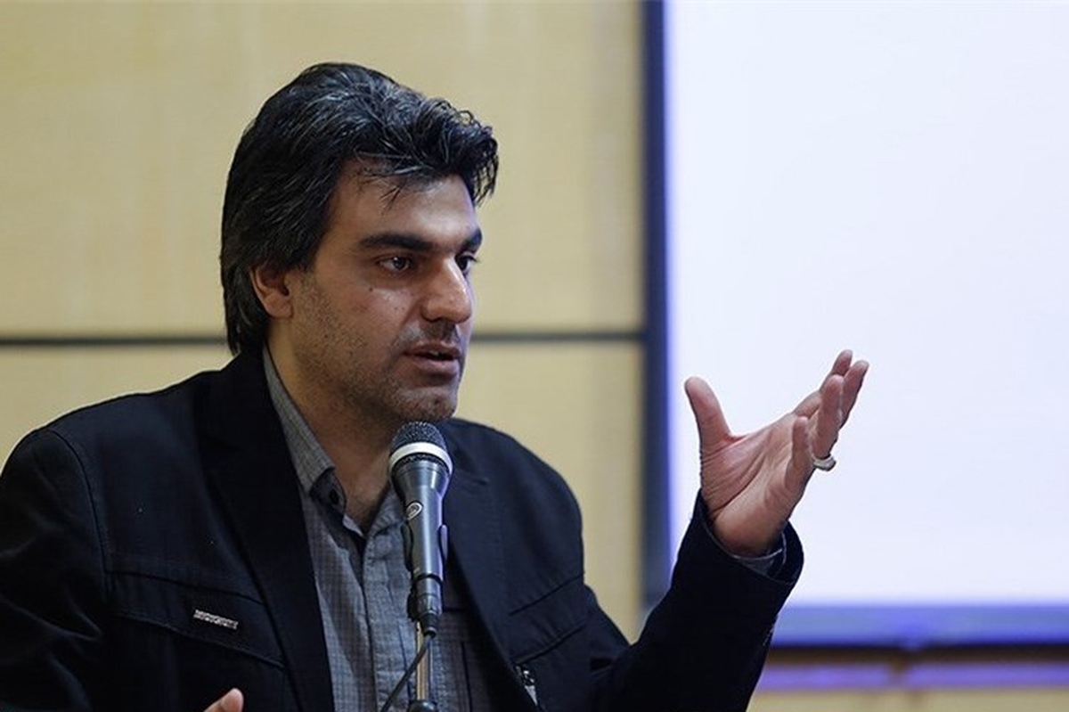 نوزدهمین جشنواره بین‌المللی فیلم «سینماحقیقت» امسال میزبان دو اثر شاخص از محسن اسلام‌زاده، مستندساز دغدغه‌مند حوزه مسائل ملی و استراتژیک است که با دوربین خود، روایتی متفاوت از ایثار نخبگان و مظلومیت جغرافیایی ایران را به تصویر کشیده است.