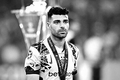 رسانه بریتانیایی از تصمیم آمریکا انتقاد کرد | طارمی غایب جام‌ جهانی!