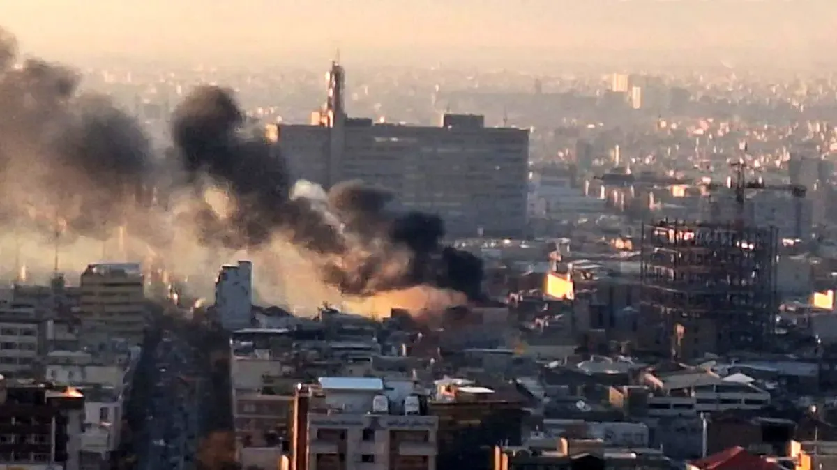 گزارش تصویری | تصاویری از حادثه امروز سینما ایران گزارش تصویری | تصاویری از حادثه امروز سینما ایران