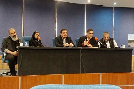 آماده سازی حریم تئاتر شهر پیش از جشنواره فجر 