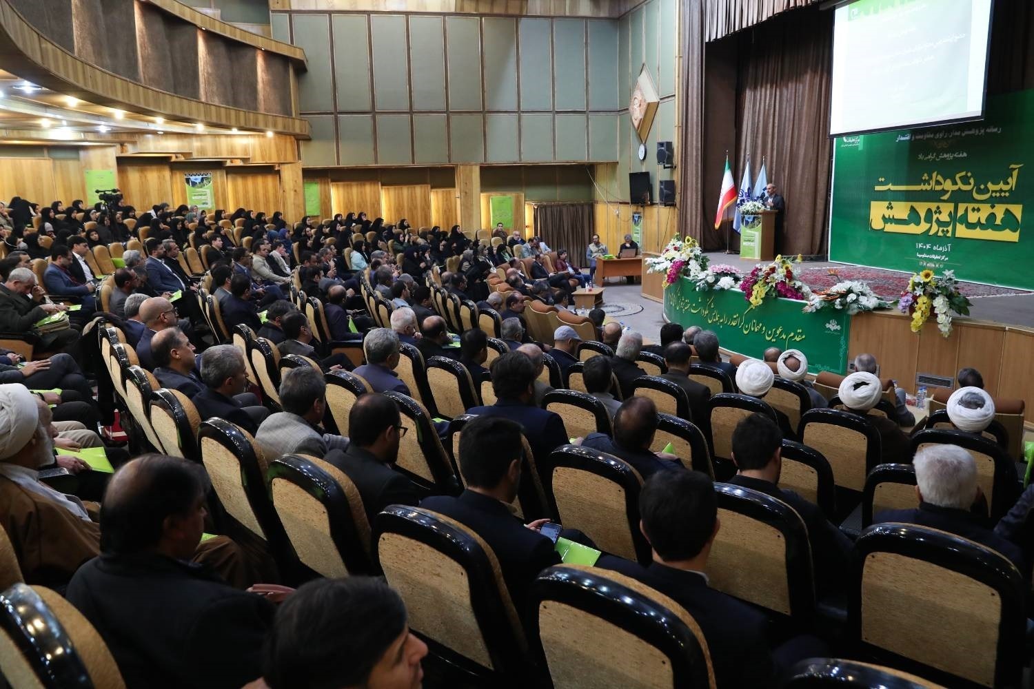 پژوهشگران پیشران تولیدات رسانه ملیاند/ عدم تخصیص بودجه به آثار بدون پیوست پژوهشی پژوهشگران پیشران تولیدات رسانه ملیاند/ عدم تخصیص بودجه به آثار بدون پیوست پژوهشی