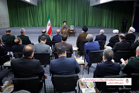 ارزش‌ها و انگیزه‌های شهدا باید به نسل بعد انتقال یابد | حفظ هویت دینی از سوی جوانان امروز، بسیار ارزشمند است