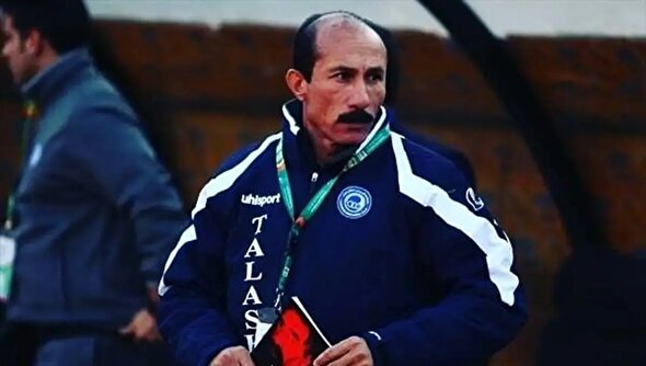 مگر عالی‎تر از قلعه نویی هم داریم؟ / هر کسی بگوید او بد است وجدان ندارد!