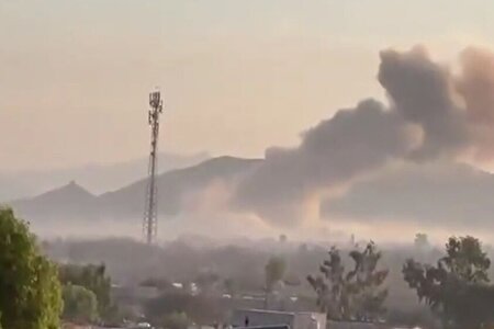 حمله انتحاری و تیراندازی به یک پایگاه نظامی در پاکستان