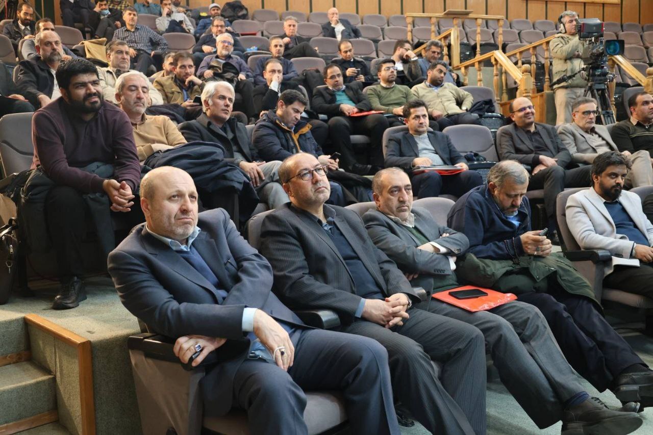 از کار جبهه‌ای تا روایت پیشرفت؛ محور نشست محتوایی مدیران کل با قائم‌مقام فرهنگی سازمان*