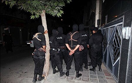 ببینید | دستگیری سرکرده اوباش محله پیروزی تهران