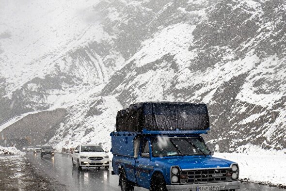 جاده‌ های چهار استان ایران زیر بارش برف | تردد بدون زنجیر چرخ ممنوع