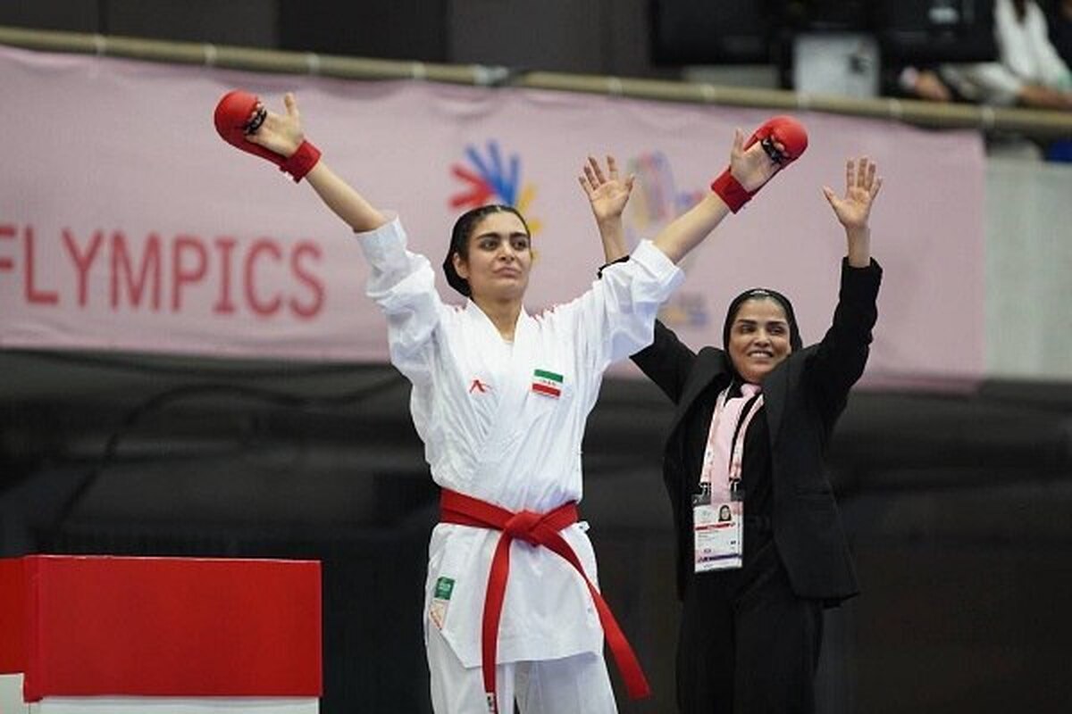 مدال طلای مسابقات کاراته بازی های المپیک ناشنوایان در وزن ۵۵ کیلوگرم به زینب حسن پور رسید.