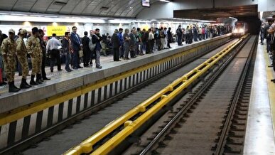 سرقت ۳۰ میلیون تومانی با ترفند کمک در خرید بلیت مترو