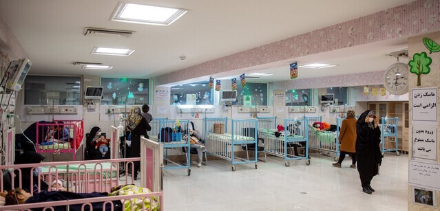 مراجعات بیماران در پیک آنفلوآنزا ۲ برابر شد/ از مراجعه غیرضروری به اورژانس خودداری کنید