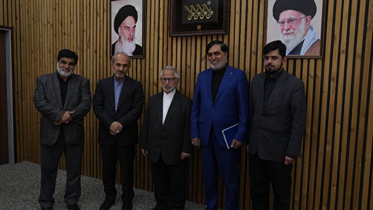 بازآفرینی هنرمندانه تاریخ مبارزات اسلامی ملت ایران