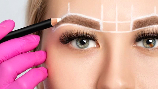 مهم ترین مزیت کاشت ابرو به روش DHI مهم ترین مزیت کاشت ابرو به روش DHI