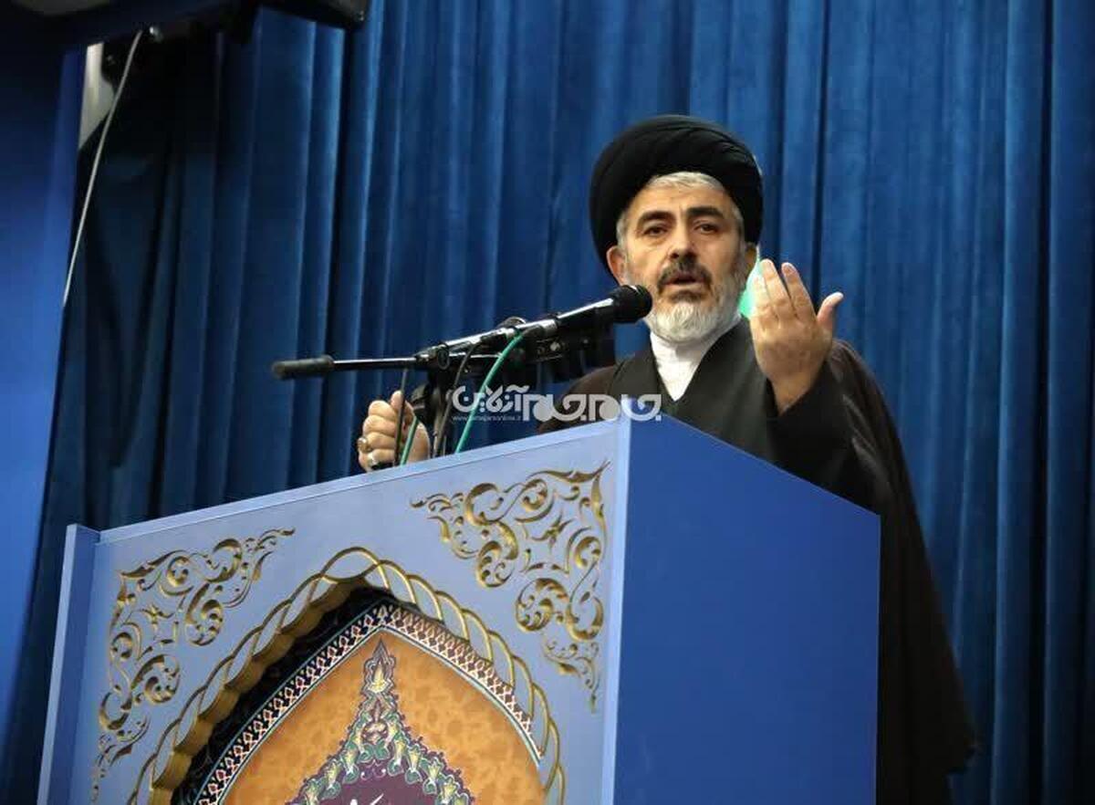 حجت‌الاسلام والمسلمین سیدمهدی قریشی در خطبه‌های نماز جمعه ارومیه با اشاره به ضرورت اعتدال در مصرف آب، برق و گاز، بر لزوم حمایت از دولت و حفظ انسجام ملی طبق توصیه‌های رهبر معظم انقلاب تأکید کرد.