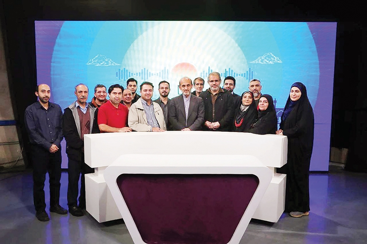 رئیس رسانه‌ملی از بسته‌شدن پرونده HDسازی شبکه‌های استانی خبر داد و ضمن اعلام این‌که طی یک‌سال اخیر بیش از ۲۰ شبکه استانی HD شده و کیفیت پخش تصویرشان ارتقا یافته است،گفت: برای آگاهی‌دهی به مردم و افزایش مشارکت آنها در انتخابات شوراهای اسلامی شهر و روستا در ۱۱ اردیبهشت ۱۴۰۵ نیز برنامه‌‌ریزی‌هایی در حال انجام است.