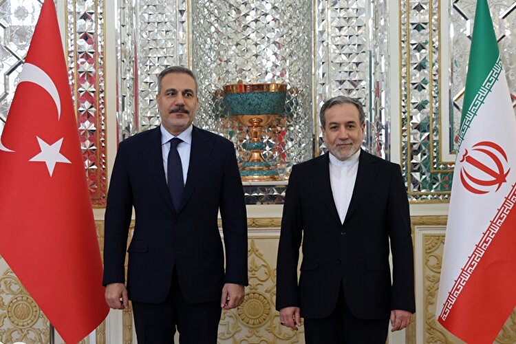 عراقچی: ایران و ترکیه بر لزوم رفع موانع پیش‌روی تجارت دو کشور تاکید دارند