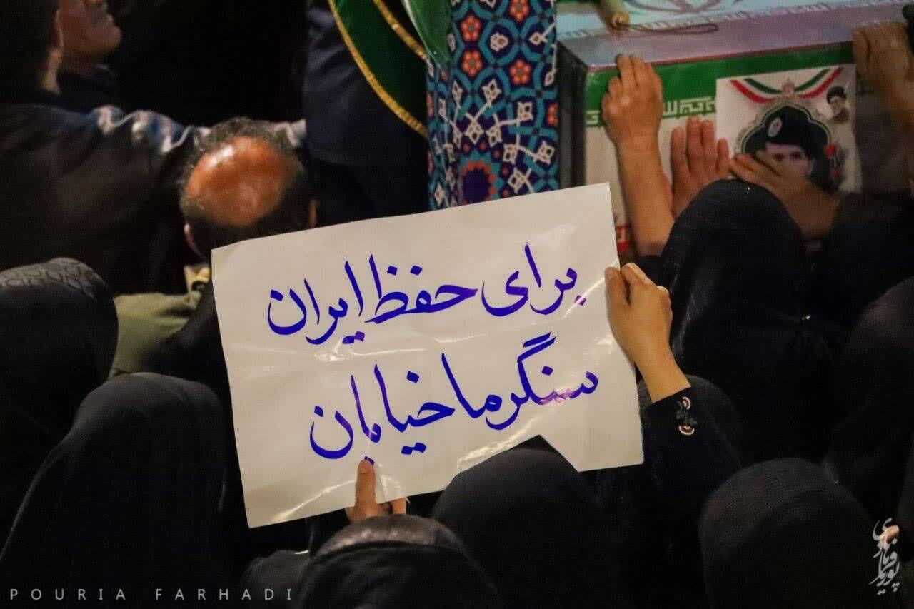 خوشنویسان شهرکردی پای کار اجتماعات شبانه