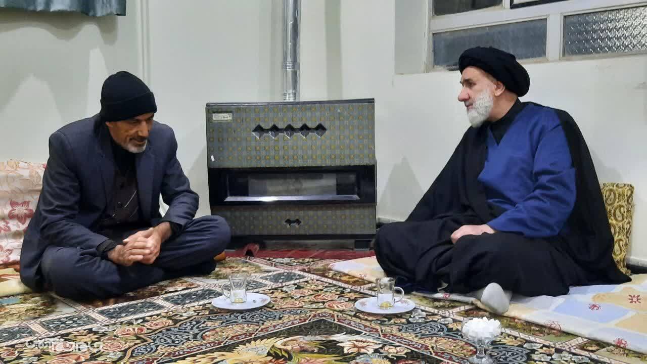 دیدار حجت الاسلام و المسلمین فاطمی با خانواده شهدای جنگ رمضان در وردنجان +تصاویر