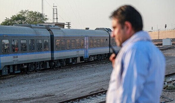 حرکت قطارها به حالت عادی بازگشت/نیاز باشد قطار فوق العاده اضافه می‌شود