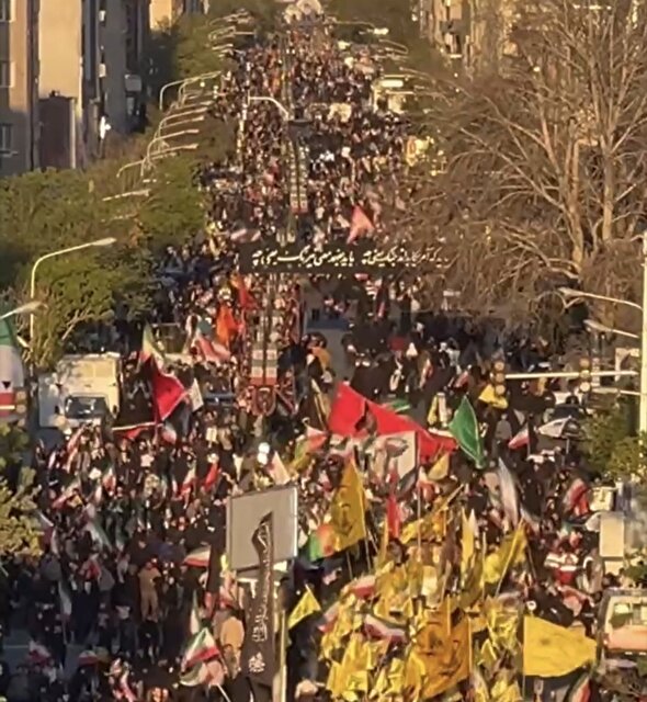 ببینید |  تصاویر هوایی تهران در غروب چهلمین روز شهادت امام‌ خامنه‌ای