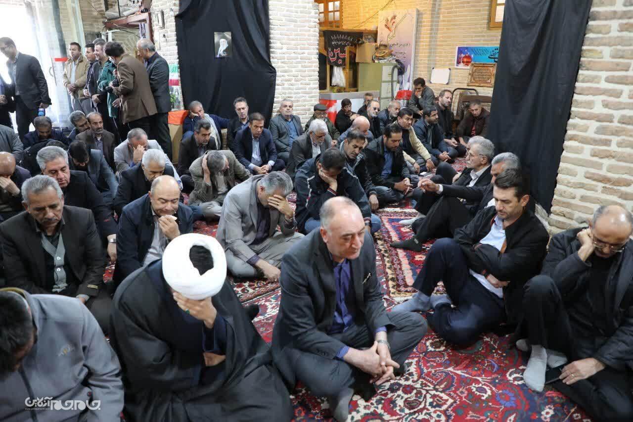 بازار و بازاریان شهرکرد در سوگ چهلمین روز شهادت رهبر انقلاب