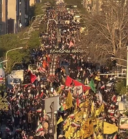 ببینید |  تصاویر هوایی تهران در غروب چهلمین روز شهادت امام‌ خامنه‌ای