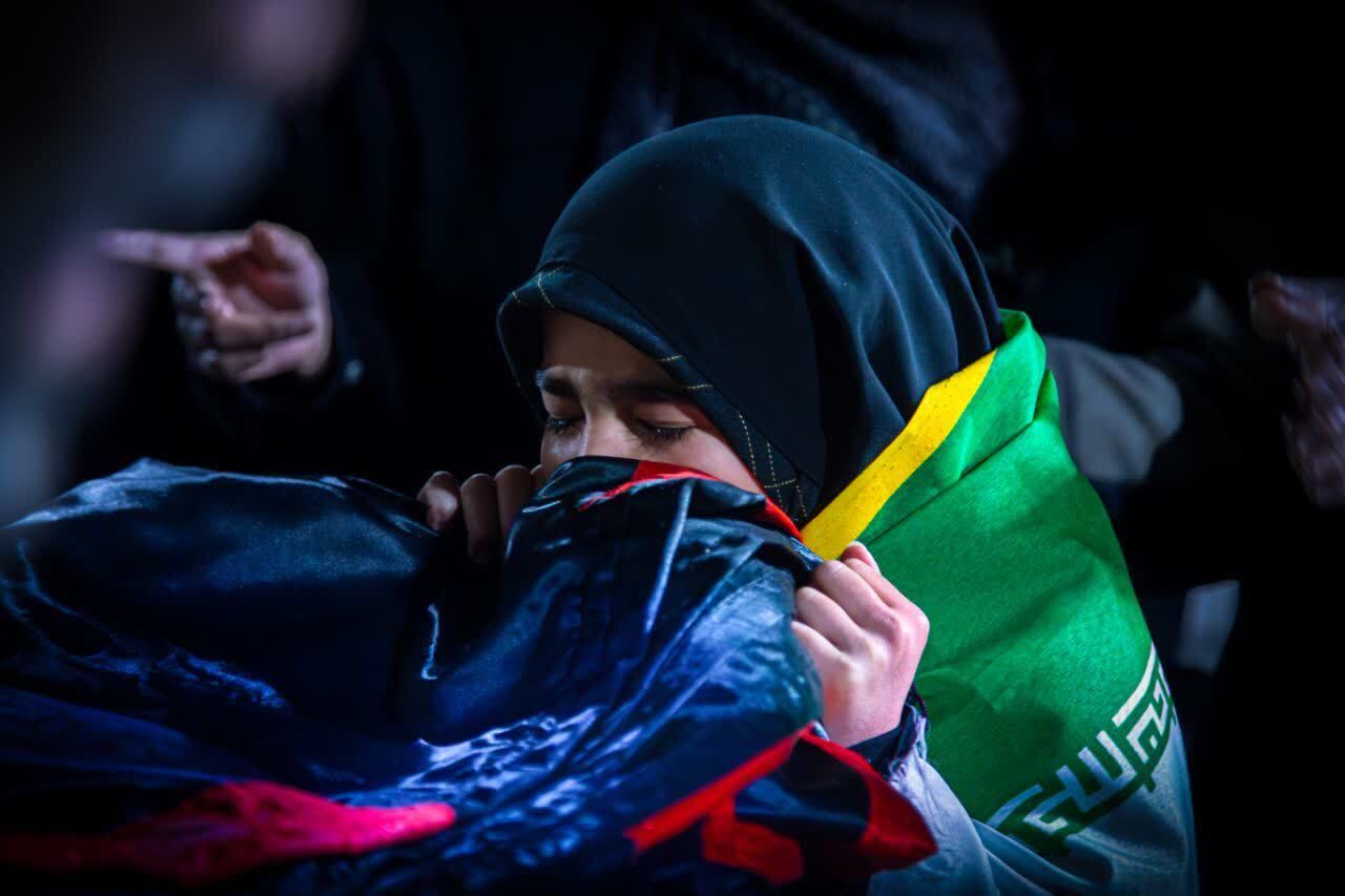 قرار جمعهها +تصاویر قرار جمعهها +تصاویر