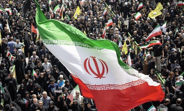 تحت هیچ شرایطی زیر بار زور نمیرویم تحت هیچ شرایطی زیر بار زور نمیرویم