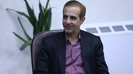 رادیو، صدای مقاومت و همبستگی