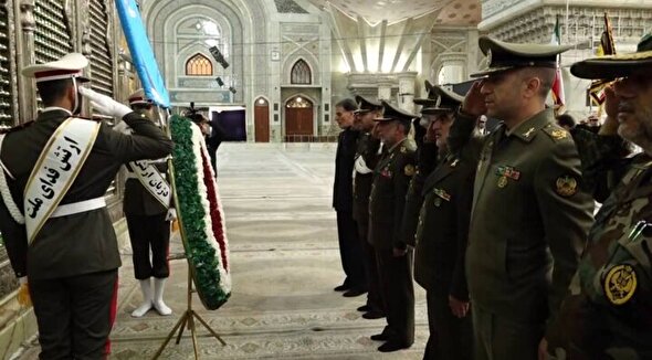 تجدید بیعت ارتشیان با آرمان‌های انقلاب و شهدا