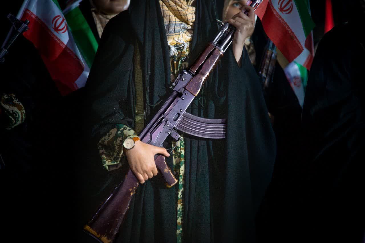 خیابان، در دست دختران جدانفدای بام ایران