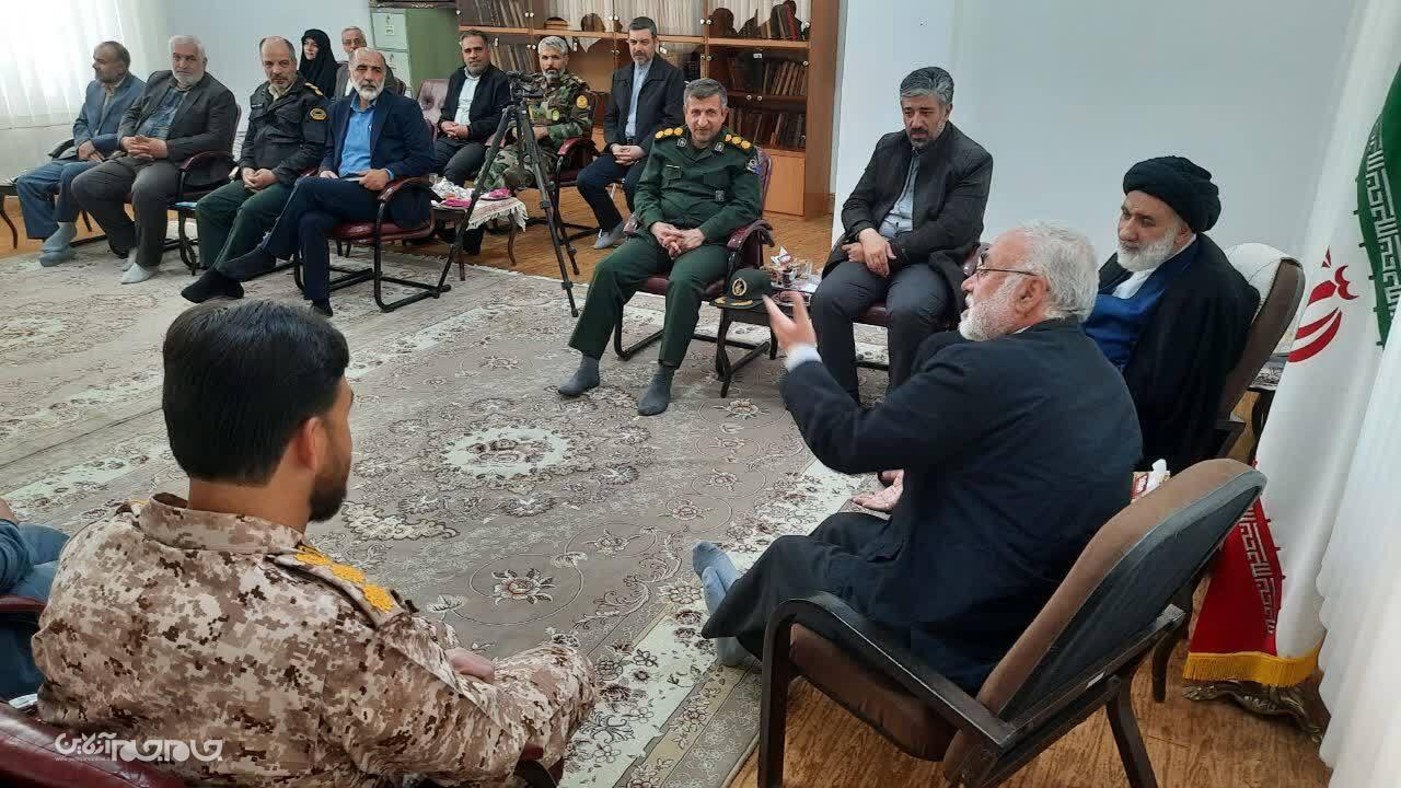 دیدار پیشکسوتان دفاع مقدس چهارمحال و بختیاری با نماینده ولی‌فقیه در استان +تصاویر