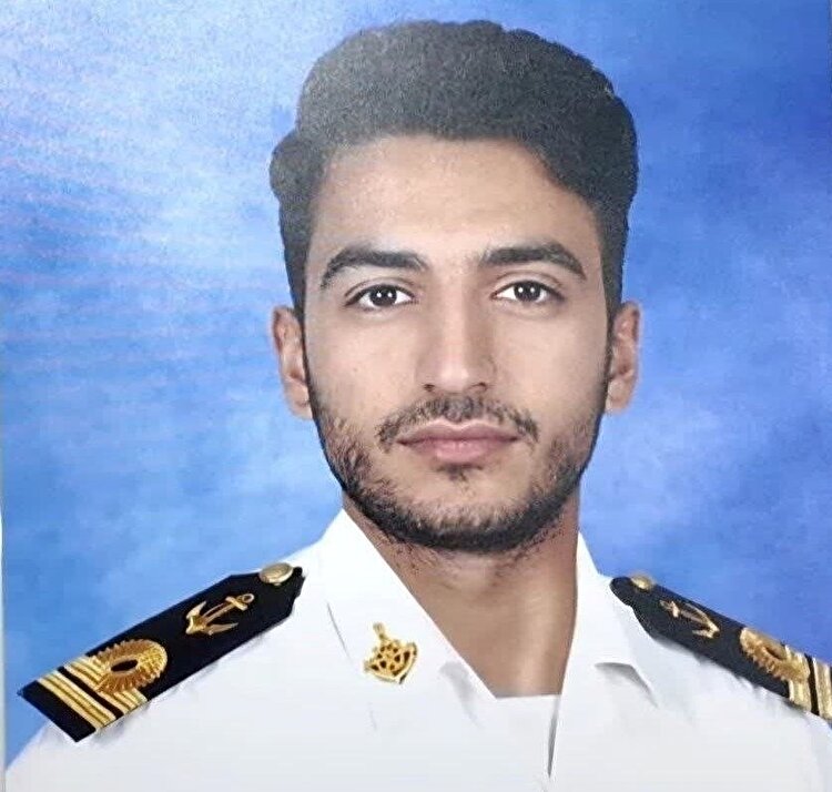 بازگشت پیکر شهید ناوچه دنا