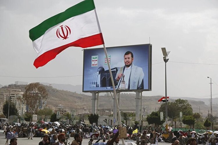 راهپیمایی یمنی‌ ها در حمایت از ایران و مقاومت لبنان