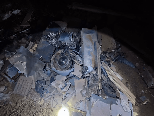 عکس | انهدام یک فروند موشک کروز دشمن در مرکز کشور