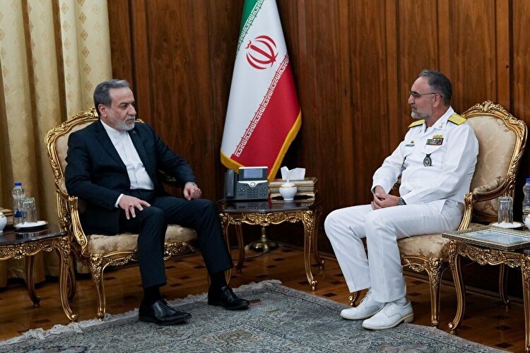 عراقچی: اقتدار رزمندگان ارتش و سپاه، پشتوانه‌ دستگاه دیپلماسی است