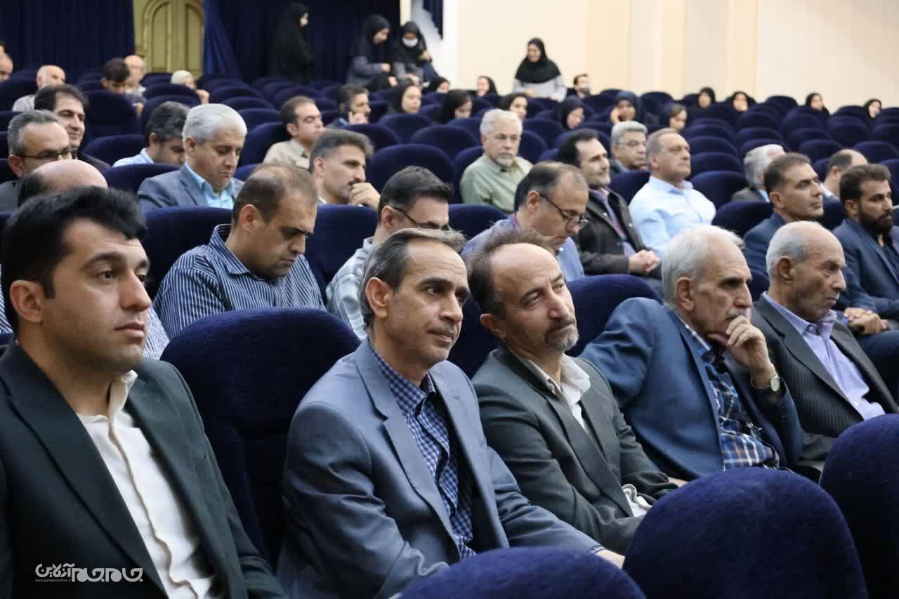 تجلیل از اساتید دانشگاه شهرکرد به مناسبت روز معلم +تصاویر