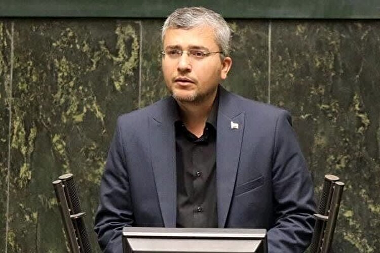 با کل نیروی دریایی‌تان هم توان عبور از تنگه هرمز را نخواهید داشت