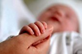 بیش از ۱۸۸ هزار کودک دچار سوءتغذیه اعتبار خرید سبد غذایی رایگان می‌گیرند