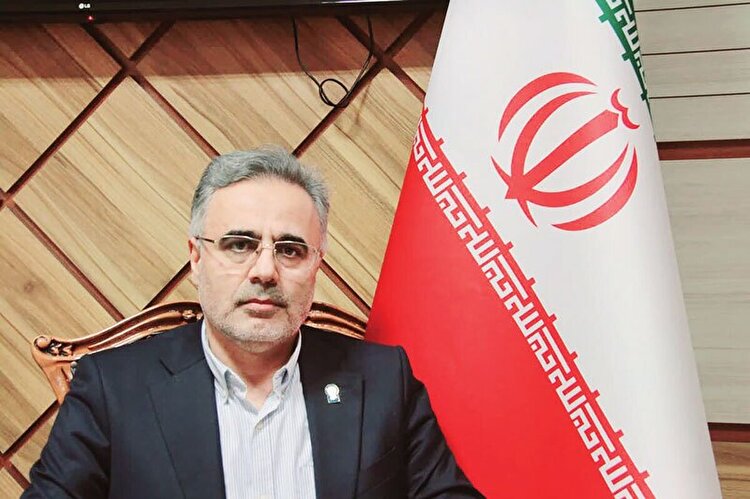 دشمن به دنبال ترور آینده ایران