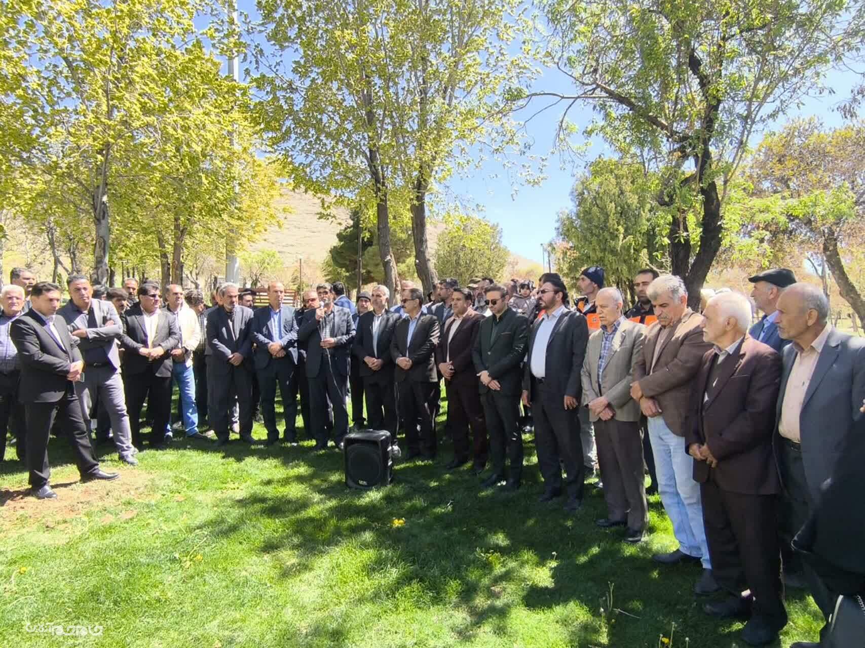 کامیون‌داران چهارمحال و بختیاری، همراهان جاده، ناجیان طبیعت +تصاویر